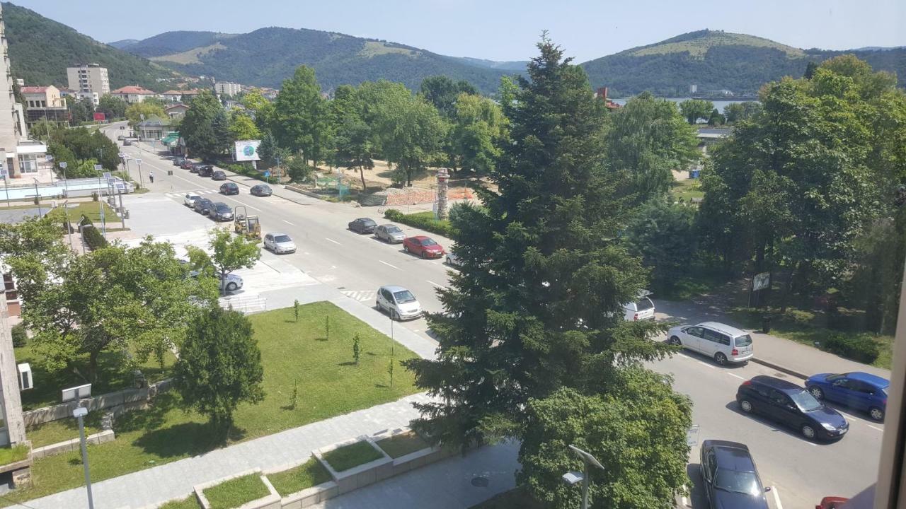 Orşova Apartament Victory 아파트 외부 사진